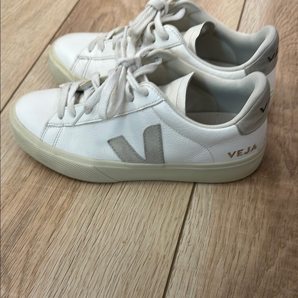 Veja Campo White and Tan Sneakers Size 6